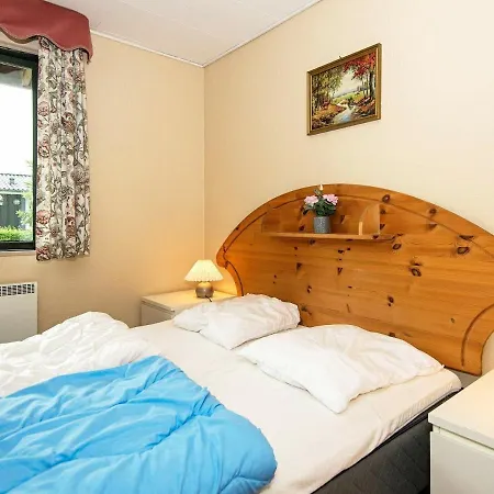 8 Person In Egernsund