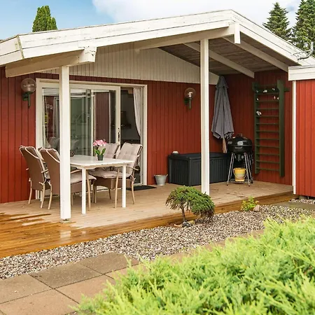 Spacious Retreat In Rendbjerg-by Traum בית נופש Egernsund